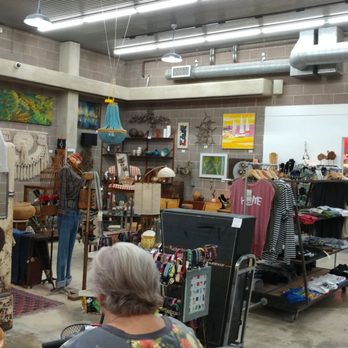 Sea Hive - Interior - Used, Vintage & Consignment Near Me - Oceanside, California Sea Hive - Interior - Used, Vintage & Consignment Near Me - Oceanside, California