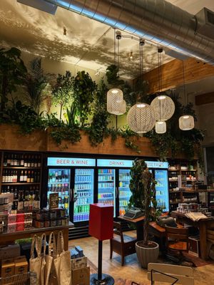 Leven Supply by null