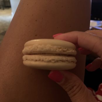 Macaron Bar - Vanilla - Desserts Near Me - Louisville, Kentucky