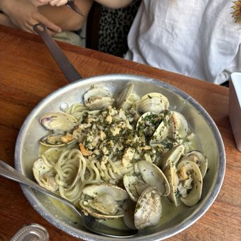 Carmelina's - Spaghetti with Little Neck Clams - Italian Near Me - Boston, Massachusetts Carmelina's - Spaghetti with Little Neck Clams - Italian Near Me - Boston, Massachusetts