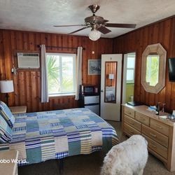 Sea Horse Inn Beachside - Bobo and TacoBrat's room at the Seahorse Inn.