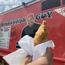 The Empanada Guy Truck - Beef empanada