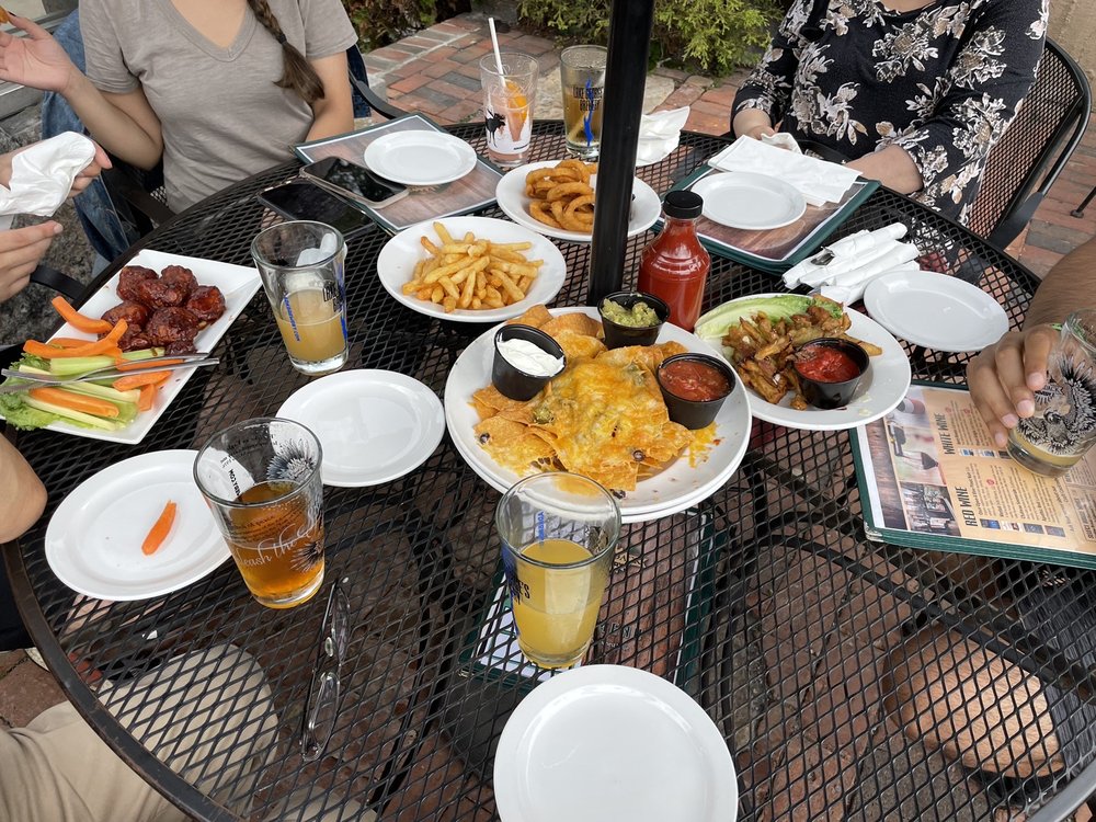 Adirondack Pub & Brewery