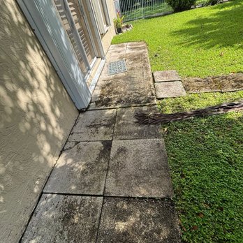 Premier Power Washing - Before - Pressure Washers Near Me - Boynton Beach, Florida