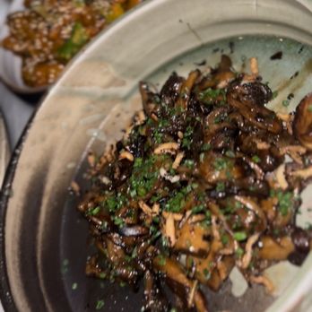 Wabi on Rose - Mushroom Trip - Sushi Bars Near Me - Venice, California Wabi on Rose - Mushroom Trip - Sushi Bars Near Me - Venice, California