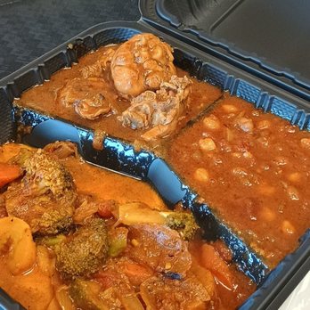 Rasoi Indian Food - Veggie, chick peas and curry chicken - Indian Near Me - Menifee, California