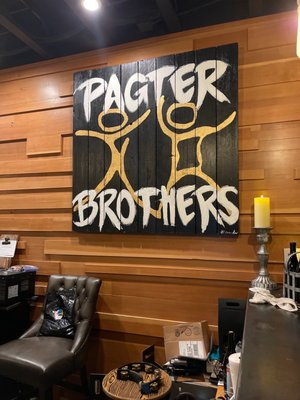 Hoi Polloi Winery by null