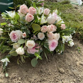 Tommy Austin Florist - Infant casket spray - Florists Near Me - Rancho Cucamonga, California Tommy Austin Florist - Infant casket spray - Florists Near Me - Rancho Cucamonga, California