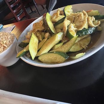 Sushi Xuan - Thai Curry Chicken Entree - Sushi Bars Near Me - Albuquerque, New Mexico