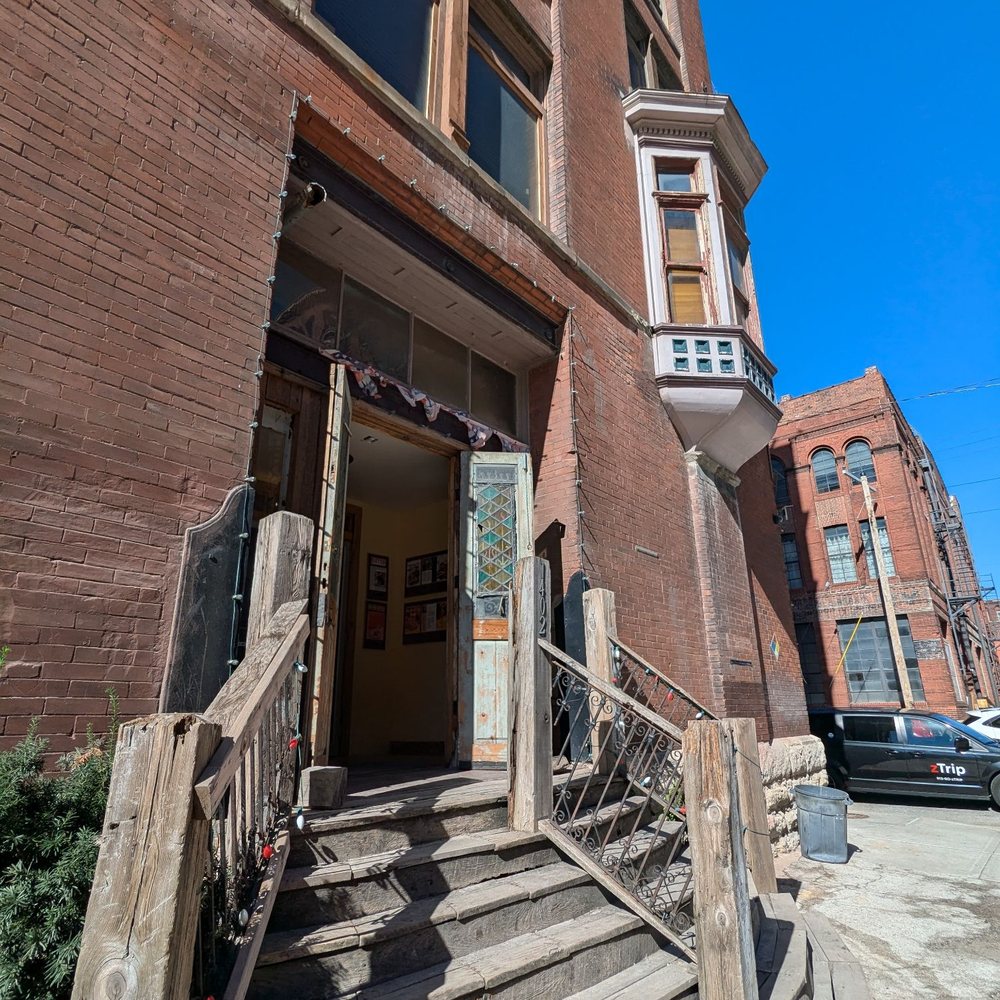 Chef J BBQ - Front stoop - Barbeque Near Me - Kansas City, Missouri