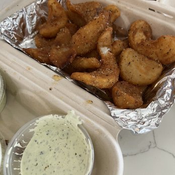 Roostar Vietnamese Grill - Garlic Butter Fries - Vietnamese Near Me - Houston, Texas Roostar Vietnamese Grill - Garlic Butter Fries - Vietnamese Near Me - Houston, Texas