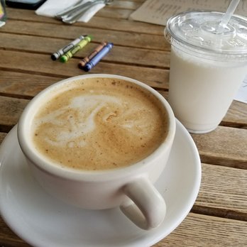 Bea Bea's - Honey n cinnamon latte - Coffee & Tea Near Me - Burbank, California Bea Bea's - Honey n cinnamon latte - Coffee & Tea Near Me - Burbank, California