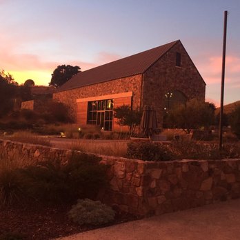 Niner Wine Estates - Wine Tasting Room Near Me - Paso Robles, California Niner Wine Estates - Wine Tasting Room Near Me - Paso Robles, California