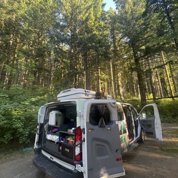 Escape Campervans - "Peggy" - RV Rental Near Me - Milpitas, California Escape Campervans - "Peggy" - RV Rental Near Me - Milpitas, California