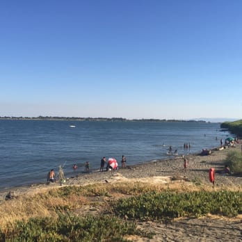 Sandy Beach Park - Parks Near Me - Rio Vista, California Sandy Beach Park - Parks Near Me - Rio Vista, California