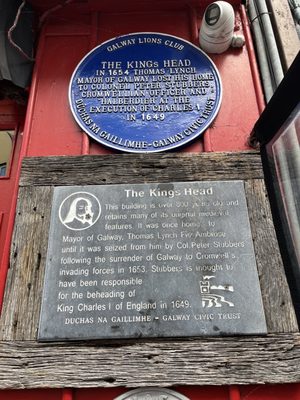 The Kings Head by null