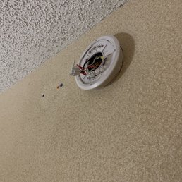 Missing smoke detector Missing smoke detector
