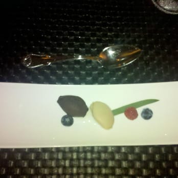 Han 202 - Chocolate Truffle Dessert - Chinese Near Me - Chicago, Illinois