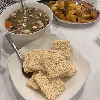 Shanghai Wonderful Restaurant - Crispy rice cakes with seafood broth & Drunken chicken - Chinese Near Me - Richmond, British Columbia Shanghai Wonderful Restaurant - Crispy rice cakes with seafood broth & Drunken chicken - Chinese Near Me - Richmond, British Columbia