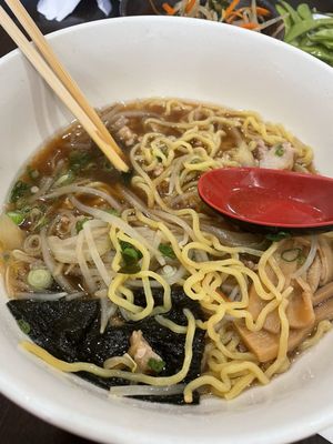 Ren's Ramen by null