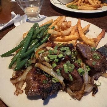 Christopher's Third Street Grille - Teriyaki steak tips - New American Near Me - Dover, New Hampshire Christopher's Third Street Grille - Teriyaki steak tips - New American Near Me - Dover, New Hampshire
