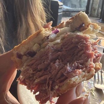 Embe Eatery and Lounge - Lounges Near Me - Galena, Illinois