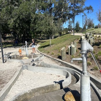 Bonnet Springs Park - Water play - Parks Near Me - Lakeland, Florida Bonnet Springs Park - Water play - Parks Near Me - Lakeland, Florida