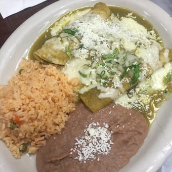 Mi Rinconcito Mexicano - salsa Verde enchiladas with rice and beans - Tacos Near Me - Miami, Florida Mi Rinconcito Mexicano - salsa Verde enchiladas with rice and beans - Tacos Near Me - Miami, Florida