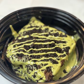 Drip Dessert House - Brownie w/ pistachio drip & oreo pieces - Desserts Near Me - Newark, California Drip Dessert House - Brownie w/ pistachio drip & oreo pieces - Desserts Near Me - Newark, California