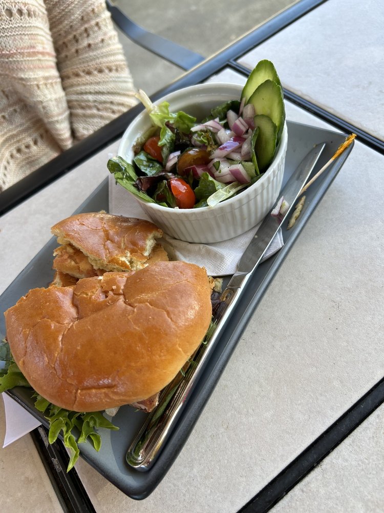 TAP & POUR 2200 Airport Blvd, Santa Rosa, California Beer, Wine