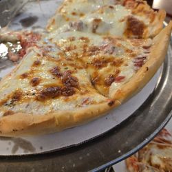 Charlie Fox's Pizzeria & Eatery - Half Cheese/Half Pepperoni