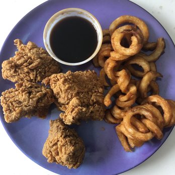 CM Chicken - Fried chicken, curly fries, garlic soy sauce - Korean Near Me - Columbus, Ohio