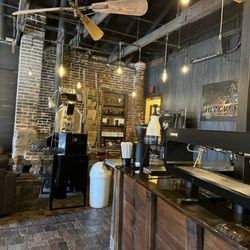 Blacksmith Coffee Shop & Roastery - Interior