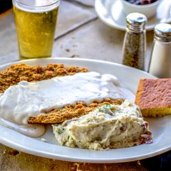 Toby Keith's I Love This Bar & Grill