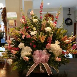 Nellie Bee's Floral Boutique