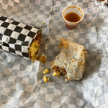El Grullo Express - Bacon breakfast burrito - Mexican Near Me - Clarksville, Tennessee El Grullo Express - Bacon breakfast burrito - Mexican Near Me - Clarksville, Tennessee