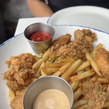 Rappahannock Oyster Bar - Seafood Near Me - Washington, DC, District of Columbia Rappahannock Oyster Bar - Seafood Near Me - Washington, DC, District of Columbia