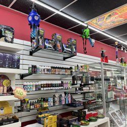 4u20 Smoke Shop - Vape juices and gas masks ;))