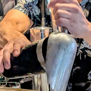 Aloha Steak House - Mixing - Steakhouses Near Me - Honolulu, Hawaii