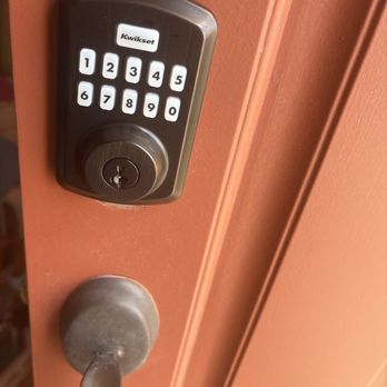 24Seven Locksmith Door Installation - Keys & Locksmiths Near Me - Scottsdale, Arizona 24Seven Locksmith Door Installation - Keys & Locksmiths Near Me - Scottsdale, Arizona