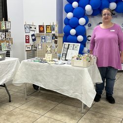 Lisa’s Handmade Greeting Cards - Pop up