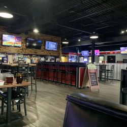 Coach's Neighborhood Grill - Reidsville