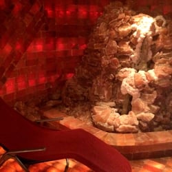Salz Oase - Oase mit Brunnen