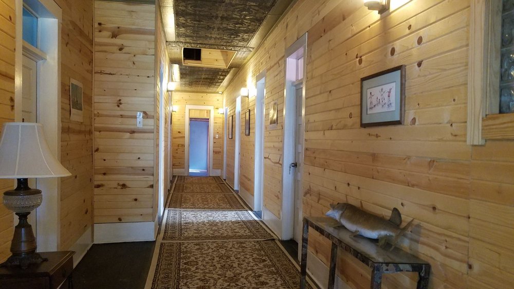 THE COMMERCIAL HOTEL Request Information 110 McLean Ave, Cotter