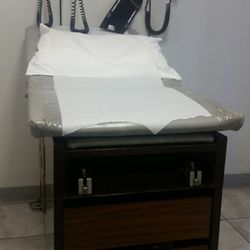 AVALON URGENT CARE CENTER 75 Reviews 58471 29 Palms Hwy, Yucca