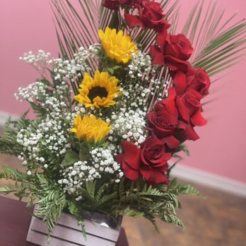 Precious Gifts - Florists Near Me - Covelo, California