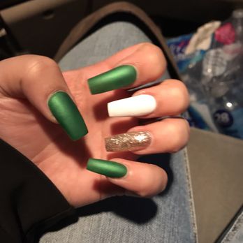 Lovely Nails - Nail Salons Near Me - Bartlesville, Oklahoma