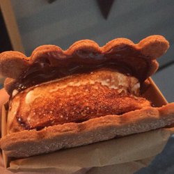 Mother Wilma's Marshmallow Factory - S'mores
