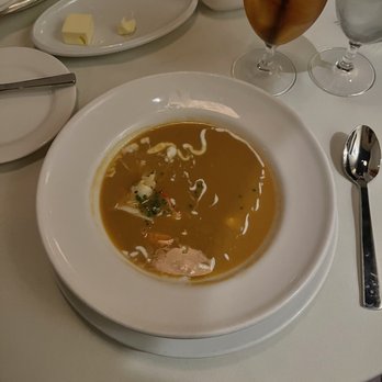 LA Prime - Roasted Maine Lobster Bisque - Steakhouses Near Me - Los Angeles, California LA Prime - Roasted Maine Lobster Bisque - Steakhouses Near Me - Los Angeles, California