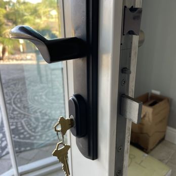 Bar Locksmith - Rekey French door lock - Keys & Locksmiths Near Me - San Diego, California